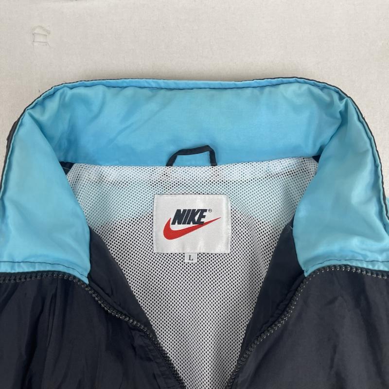 ナイキ NIKE ジャケット、上着 ジャンパー、ブルゾン 90s 刺繍 ロゴ ナイロン ジャケット フード収納 パーカー L 黒 / ブラック / black メンズ USED 古着 中古 50158517