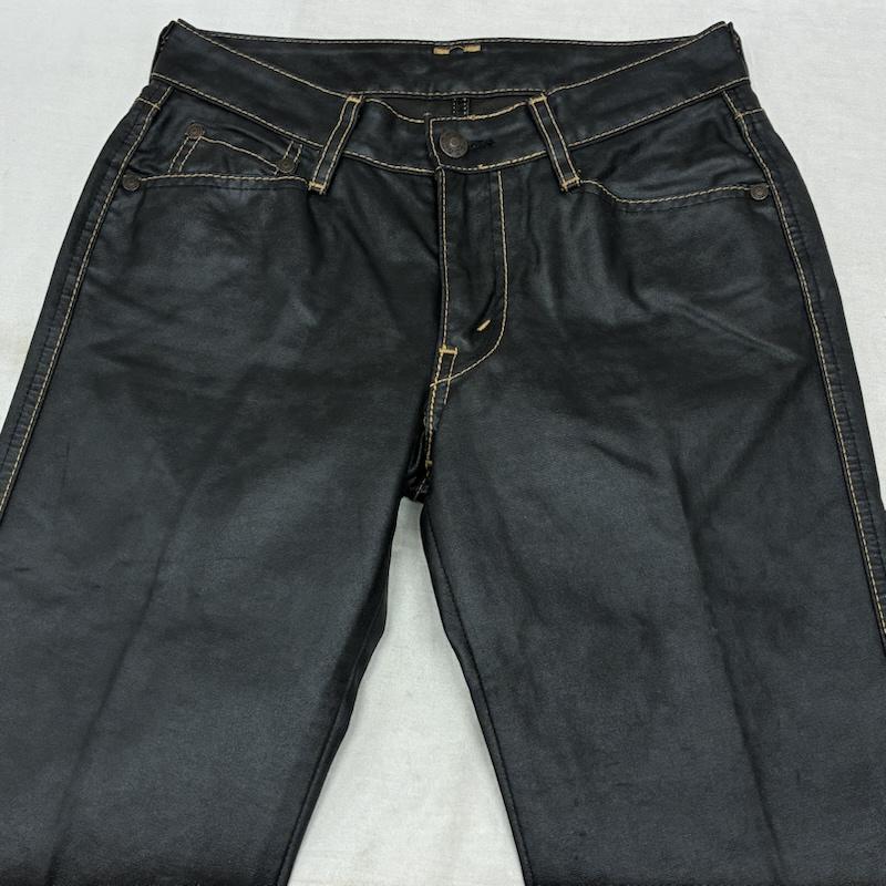 リーバイス Levi s パンツ デニム、ジーンズ 00s ポリウレタン コーティング フレア ブーツカット パンツ 光沢 28インチ 黒 / ブラック / black メンズ USED 古着 中古 50158539