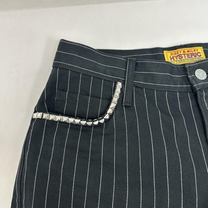 ヒステリックグラマー HYSTERIC GLAMOUR パンツ ワークパンツ、ペインターパンツ ストライプ ローライズ スタッズ パンツ 01231AP02 27インチ 黒 / ブラック / black メンズ USED 古着 中古 50158645