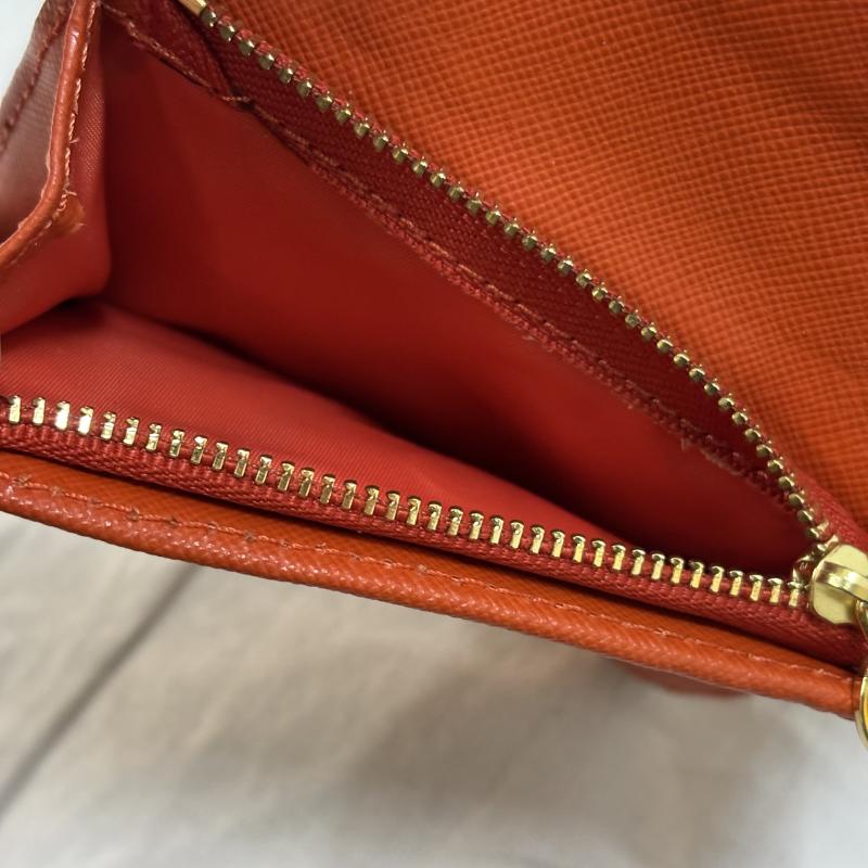 トリーバーチ TORY BURCH 財布 コンパクト財布 二つ折り財布 パスケース付き 小銭入れ カードホルダー レディース USED 古着 中古 50158726