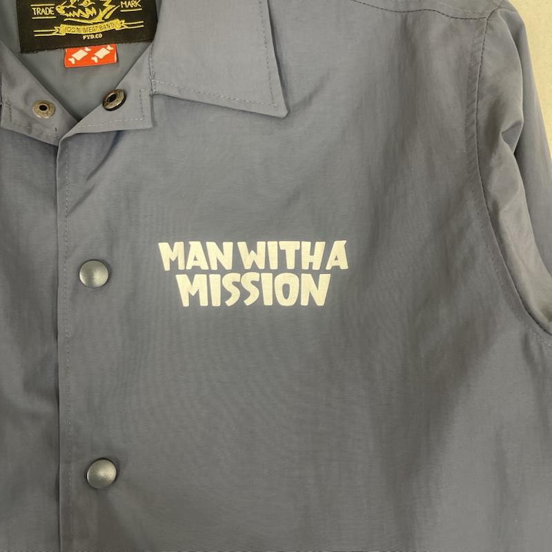 古着 USED ジャケット、上着 ジャンパー、ブルゾン MAN WITH A MISSION 両面 プリント ナイロン ジャケット 青 / ブルー / blue メンズ USED 古着 中古 50158813