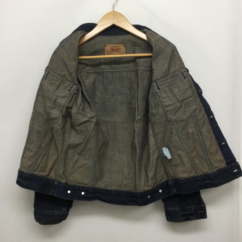 リーバイス Levi s ジャケット、上着 ジャケット、ブレザー LEVISリーバイス 70599-0001 デニムトラッカージャケット S 無地 インディゴ / インディゴ / Indigo メンズ USED 古着 中古 50158819