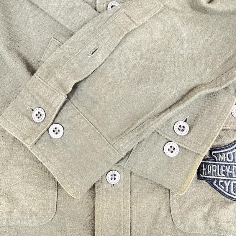 ハーレーダビッドソン Harley-Davidson シャツ、ブラウス 長袖 長袖シャツ 刺繍 ロゴ バッグ プリント 巨大 グラフィック XL カーキオリーブ / カーキオリーブ / メンズ USED 古着 中古 50159042