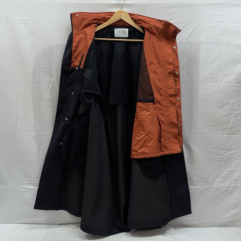 カラー kolor コート コート一般 26SCM-C02102 ポリウール ナイロン ドッキング ステンカラー コート 3 紺 / ネイビー / navy X 橙 / オレンジ / orange メンズ USED 古着 中古 50159091