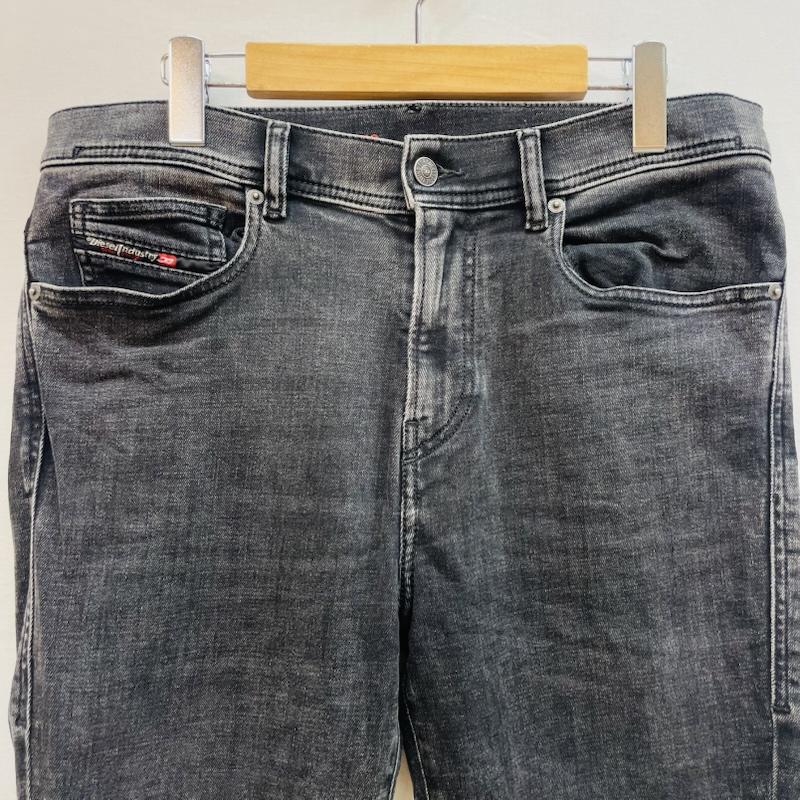 ディーゼル DIESEL パンツ デニム、ジーンズ D-STRUKT ブラックウォッシュデニム 1983 A03586 32インチ 黒 / ブラック / black メンズ USED 古着 中古 50159141