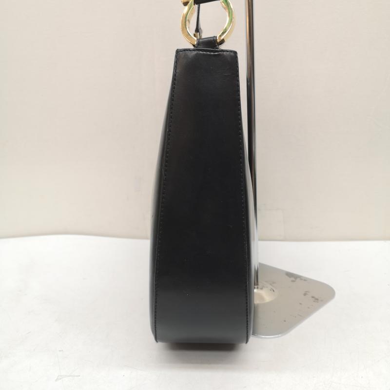 サルヴァトーレフェラガモ Salvatore Ferragamo ショルダーバッグ ショルダーバッグ AQ21-8162 レザー ショルダー バッグ 肩掛け ガンチーニ ゴールド金具 - 黒 / ブラック / black レディース USED 古着 中古 50159154
