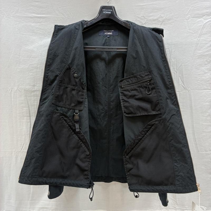 コムデギャルソンオム COMME des GARCONS HOMME ジャケット、上着 ジャンパー、ブルゾン 26ss ナイロン オックス 製品染め フーデッド パーカー HQ-J003-051-1 L メンズ USED 古着 中古 50159156