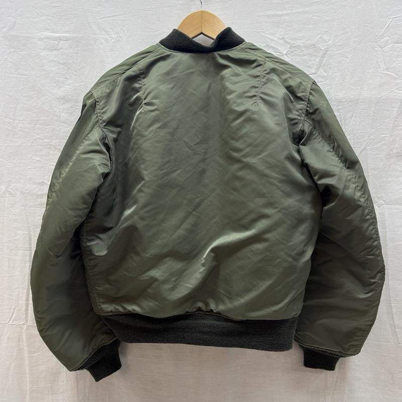 バズリクソンズ Buzz Rickson s ジャケット、上着 ジャンパー、ブルゾン BR10981 BR11318 LION UNIFORM INC MA-1 ミリタリー フライト ボンバー ジャケット M メンズ USED 古着 中古 50159165