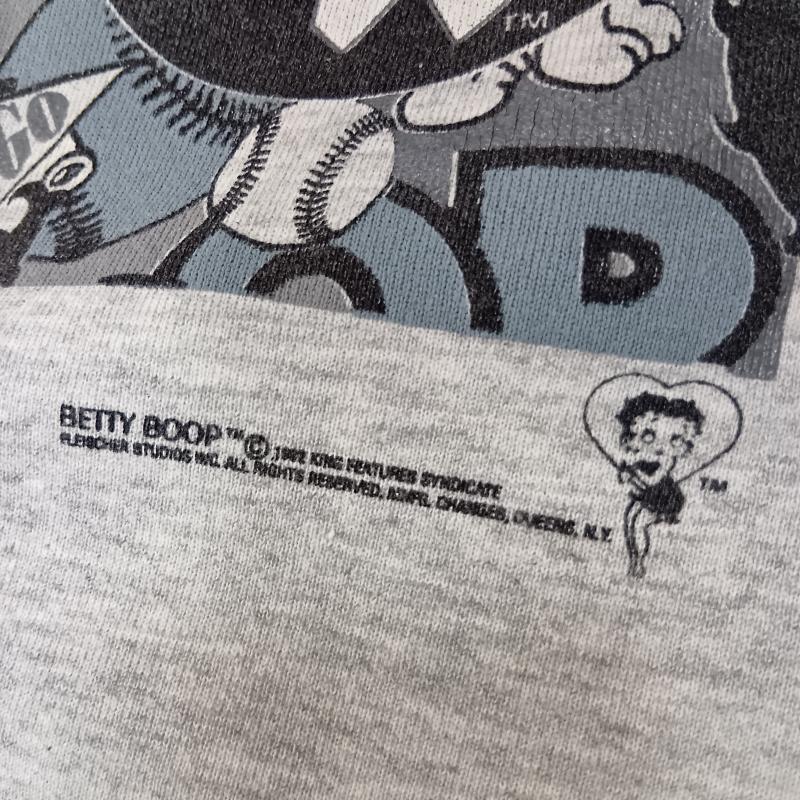 ＵＳフルギ US古着 トレーナー 長袖 90s TULTEX USA製 BETTY BOOP whitesox baseball スウェット グレー L L プリント 灰 / グレー / gray メンズ USED 古着 中古 50159218