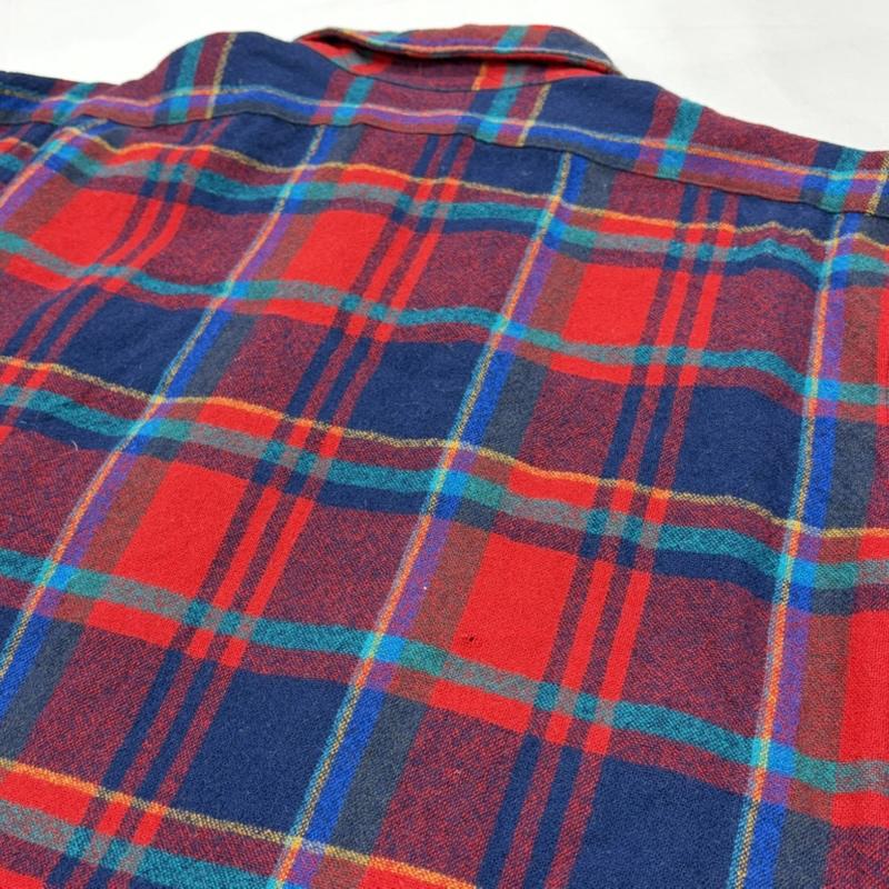 ペンドルトン PENDLETON シャツ、ブラウス 長袖 70s ウール チェック シャツ USA製 ヴィンテージ L チェック 赤 / レッド / red X 紺 / ネイビー / navy メンズ USED 古着 中古 50159298