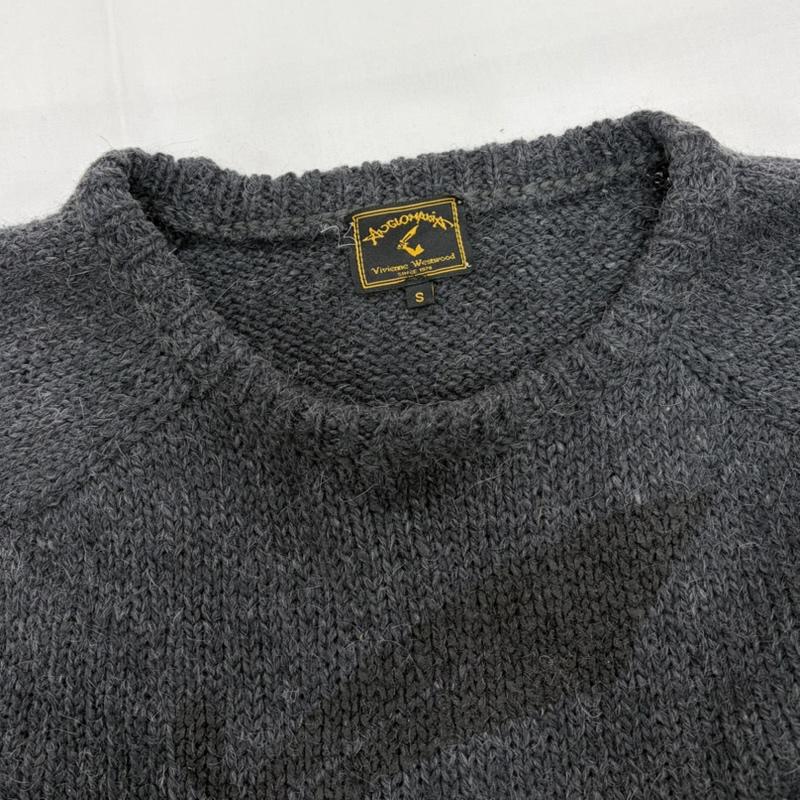 ヴィヴィアンウエストウッド Vivienne Westwood ニット、セーター 長袖 ANGLOMANIA アングロマニア 長袖 ニット セーター ラグランスリーブ ウール イタリア製 S ロゴ、文字 灰 / グレー / gray レディース USED 古着 中古 50159366