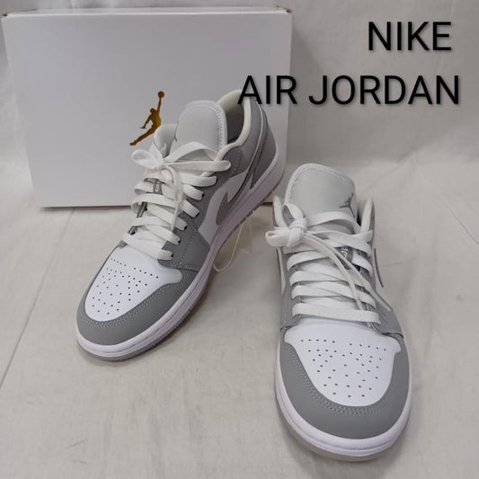ナイキ NIKE スニーカー スニーカー DC0774-105 WMNS AIR JORDAN 1 LOW US9.5/;26.5cm US：9.5 ロゴ、文字 白 / ホワイト / white X 灰 / グレー / gray メンズ USED 古着 中古 50159391