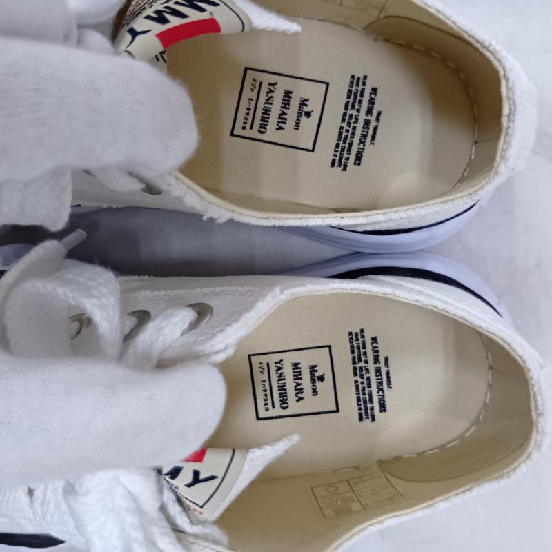 ミハラヤスヒロ MIHARAYASUHIRO スニーカー スニーカー A01FW702 Maison MIHARA YASUHIRO PETERSON white 37(23cm) 23.0cm 白 / ホワイト / white レディース USED 古着 中古 50159393