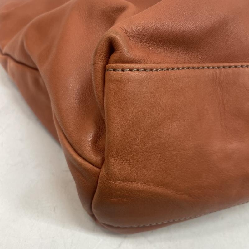 イオペレ IO PELLE トートバッグ トートバッグ 2way スタッズ レザーバッグ ショルダー テラコッタカラー 無地 橙 / オレンジ / orange レディース USED 古着 中古 50159407