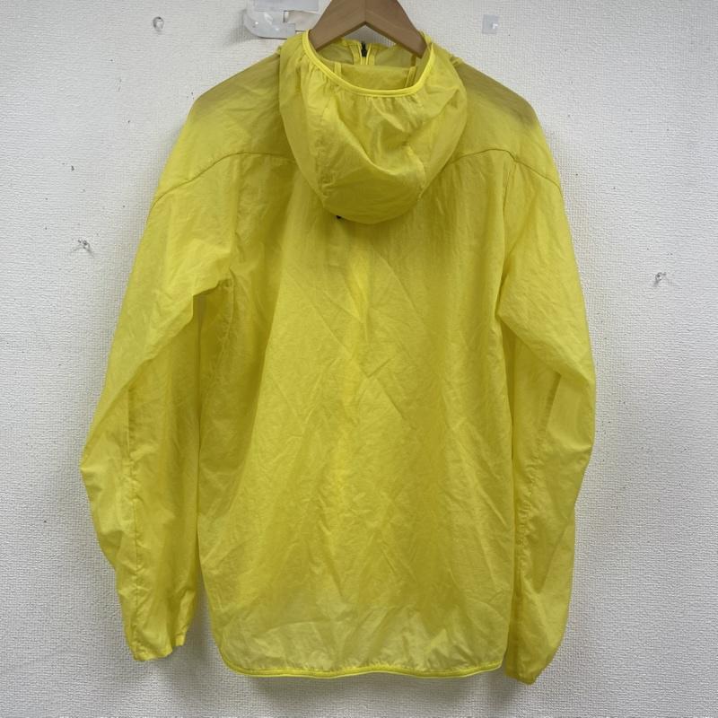 ホカ オネオネ HOKA ONEONE ジャケット、上着 ジャンパー、ブルゾン SKYFLOW JACKET ウィンドブレーカー ランニング ウェア 1141690 S 黄 / イエロー / yellow メンズ USED 古着 中古 50159585