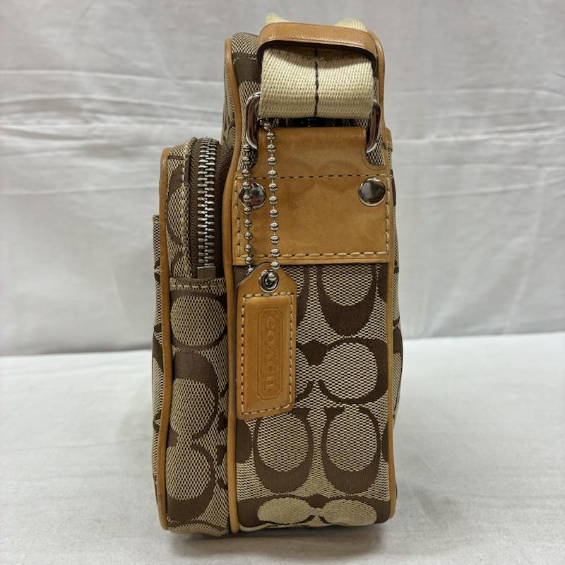 コーチ COACH ショルダーバッグ ショルダーバッグ 6451 シグネチャー 斜め掛け クロスボディ ショルダーバッグ - レディース USED 古着 中古 50159601