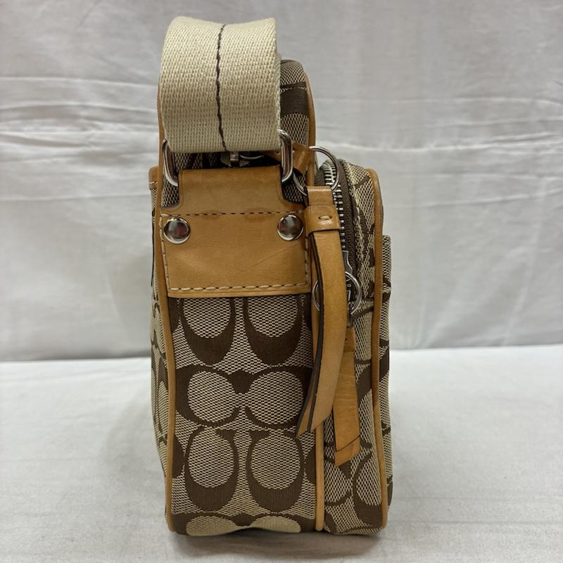 コーチ COACH ショルダーバッグ ショルダーバッグ 6451 シグネチャー 斜め掛け クロスボディ ショルダーバッグ - レディース USED 古着 中古 50159601