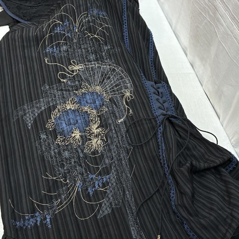 オッズオン OZZ CROCE トップス トップス OZZ ONESTE 花霞の夢 和チャイナ フリル フーデッド ケープ マント - レディース USED 古着 中古 50159641