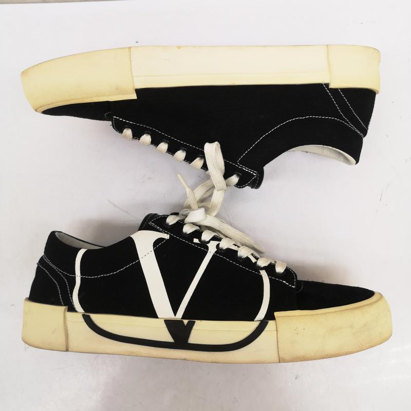 バレンティノ ガラバーニ VALENTINO GARAVANI スニーカー スニーカー Vロゴ スエード 切替 ローカット スニーカー SY2S0C38 サイズ 41 25.5cm 黒 / ブラック / black メンズ USED 古着 中古 50159657