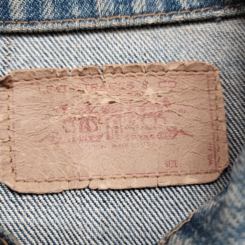 リーバイス Levi s ジャケット、上着 ジャケット、ブレザー デニムジャケット Gジャン アメカジ ヴィンテージ ダメージ - メンズ USED 古着 中古 50159674