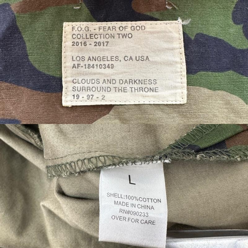 フィアーオブゴッド Fear of God ジャケット、上着 ジャンパー、ブルゾン COLLECTION TWO ミリタリー カモ アノラック パーカー L カーキオリーブ / カーキオリーブ / X 茶 / ブラウン / brown メンズ USED 古着 中古 50159691