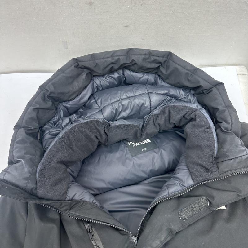 ザノースフェイス THE NORTH FACE ジャケット、上着 ダウンジャケット GO EXPLORING EX DOWN JACKET ダウン ジャケット NJ1DL71D S 黒 / ブラック / black メンズ USED 古着 中古 50159696