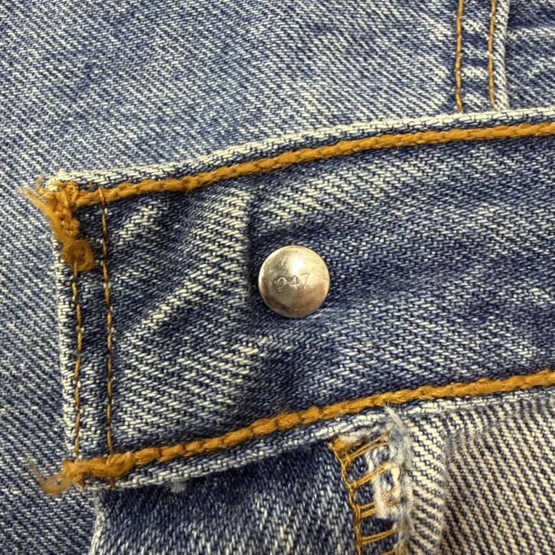 リーバイス Levi s パンツ デニム、ジーンズ トルコ製 ユーロリーバイス 501 W27 L32 ボタンフライ ライトブルー 27インチ 無地 インディゴ / インディゴ / Indigo X 水色 / ライトブルー / メンズ USED 古着 中古 50159718