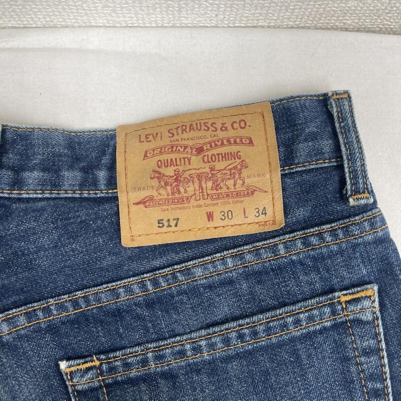 リーバイス Levi s パンツ デニム、ジーンズ 517 ボタン裏 359 ストレート デニム パンツ 30インチ インディゴ / インディゴ / Indigo メンズ USED 古着 中古 50159908