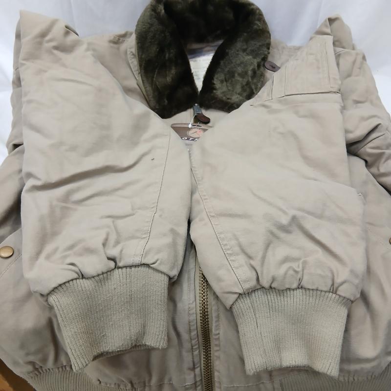 ロスコ ROTHCO ジャケット、上着 フライトジャケット ヴィンテージ コットン B-15A ボンバー ジャケット XL カーキ / カーキ / khaki メンズ USED 古着 中古 50159933