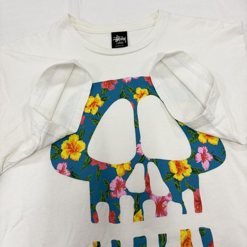ステューシー STUSSY Tシャツ 半袖 スカル ボタニカル フラワー プリント 半袖 Tシャツ クルーネック L ロゴ、文字 X プリント 白 / ホワイト / white X マルチカラー / マルチカラー / multicolor メンズ USED 古着 中古 50159989