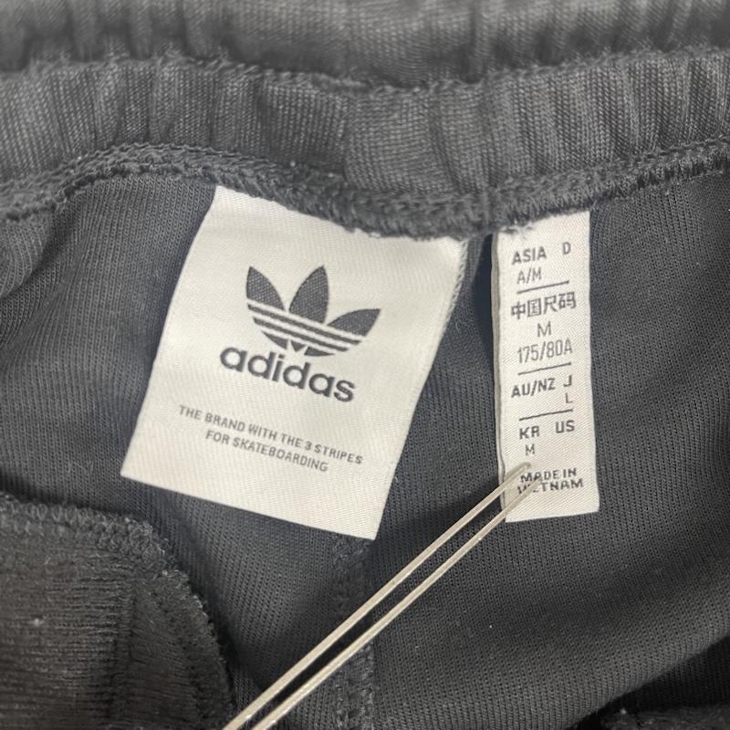 アディダス adidas パンツ ワークパンツ、ペインターパンツ スケートボーディング ジャージ パンツ トラック パンツ ij0975 M 黒 / ブラック / black メンズ USED 古着 中古 50160036