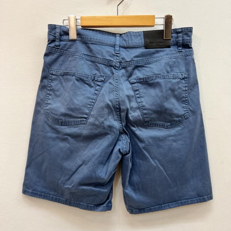 バレンシアガ BALENCIAGA パンツ ショートパンツ コットン ショートパンツ 30インチ メンズ USED 古着 中古 50160078