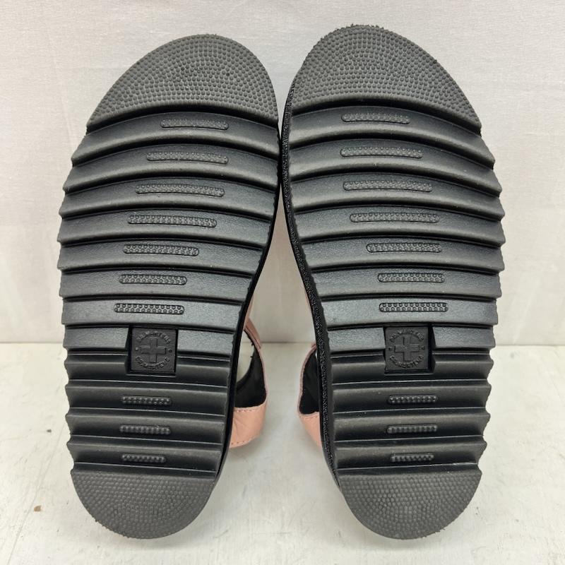ドクターマーチン Dr.Martens サンダル サンダル BLAIRE ストラップサンダル UK：3 桃 / ピンク / pink レディース USED 古着 中古 50160086