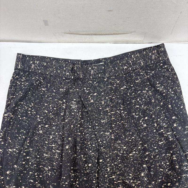 ジョンローレンスサリバン JOHN LAWRENCE SULLIVAN パンツ ショートパンツ クロップド ナイロン 七分丈 ショート パンツ S 白 / ホワイト / white X 灰 / グレー / gray X 紺 / ネイビー / navy メンズ USED 古着 中古 50160149