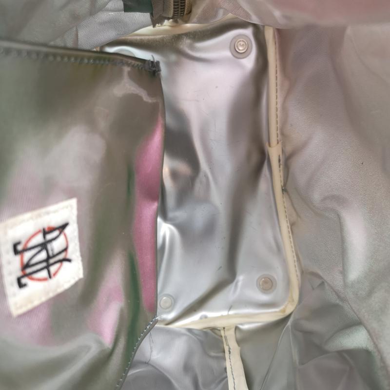 ジャンポールゴルチエ Jean Paul Gaultier リュックサック、デイパック リュックサック、デイバッグ 90s レインボー 玉虫色 PVC リュック - レディース USED 古着 中古 50160198