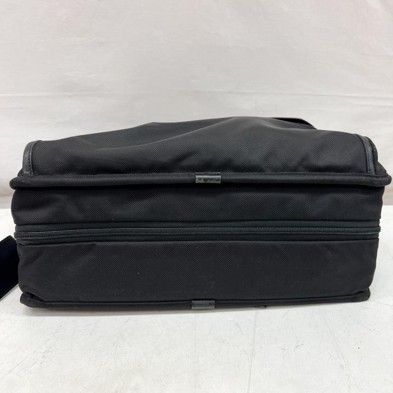 トゥミ TUMI ブリーフケース、書類かばん ブリーフケース、書類かばん ALPHA3 2WAY エクスパンダブル ブリーフケース 26303141 - 黒 / ブラック / black メンズ USED 古着 中古 50160213