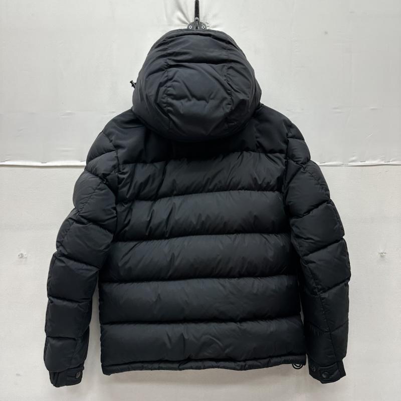 モンクレール MONCLER ジャケット、上着 ダウンジャケット LAVEDA ナイロン ダウン ジャケット E20914031985 0 黒 / ブラック / black メンズ USED 古着 中古 50160230