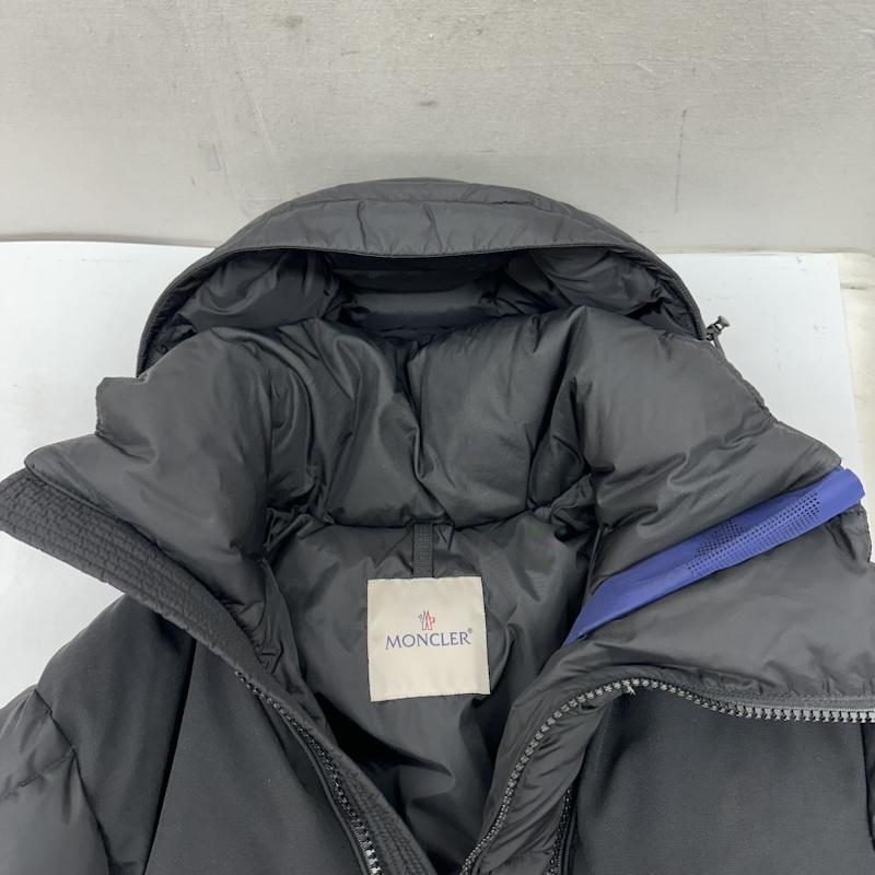 モンクレール MONCLER ジャケット、上着 ダウンジャケット LAVEDA ナイロン ダウン ジャケット E20914031985 0 黒 / ブラック / black メンズ USED 古着 中古 50160230