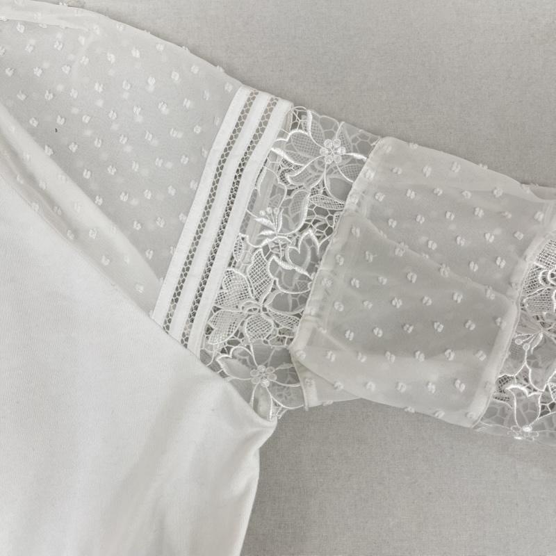 グレースコンチネンタル GRACE CONTINENTAL パーカー 長袖 ドット フラワー パーカー カットワーク レース デザイン 白 / ホワイト / white レディース USED 古着 中古 50160464