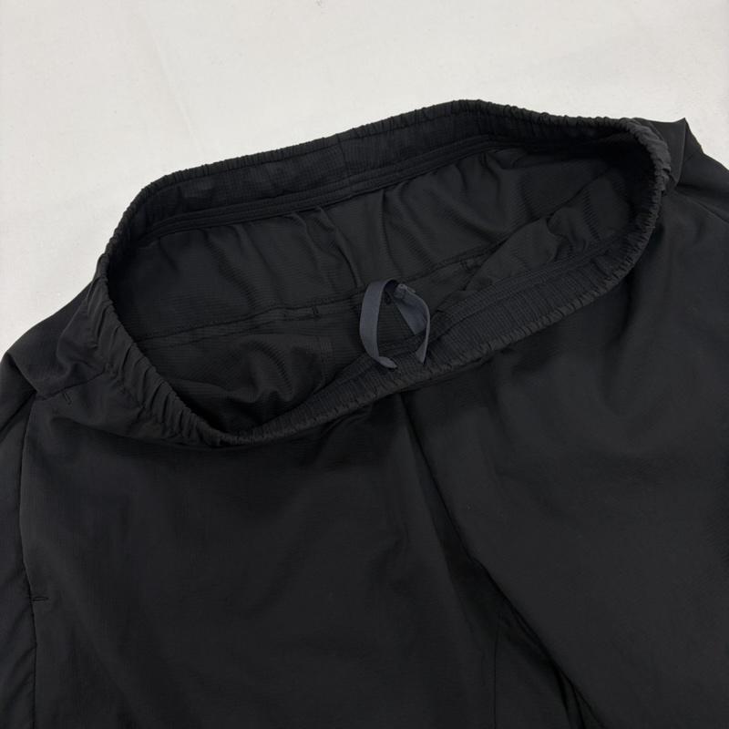 ザノースフェイス THE NORTH FACE パンツ ショートパンツ NB41786 スワローテイルベント ハーフパンツ ナイロン ショーツ ロゴ プリント M ワンポイント X ロゴ、文字 X プリント 黒 / ブラック / black X 銀 / シルバー / silver color メンズ USED 古着 中古 50160524