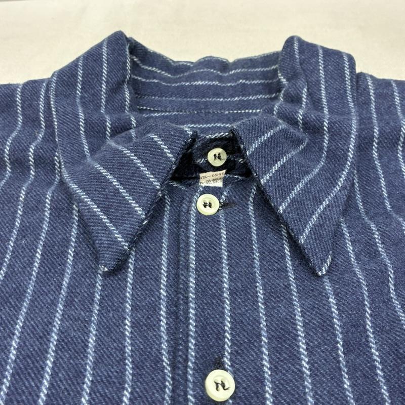 エンポリオアルマーニ EMPORIO ARMANI シャツ、ブラウス 長袖 イタリア製 ストライプ チンスト コットン ボタンシャツ L メンズ USED 古着 中古 50160537
