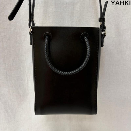 ヤーキ YAHKI ショルダーバッグ ショルダーバッグ ショルダーバッグ black スクエア レザー - 黒 / ブラック / black レディース USED 古着 中古 50160570