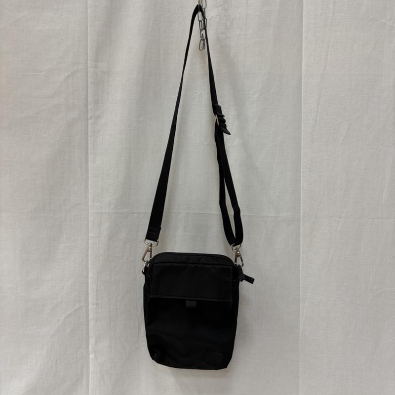 ポーター PORTER ショルダーバッグ ショルダーバッグ 吉田カバン PORTER MOTION ショルダーバッグ black - ロゴ、文字 黒 / ブラック / black メンズ USED 古着 中古 50160572