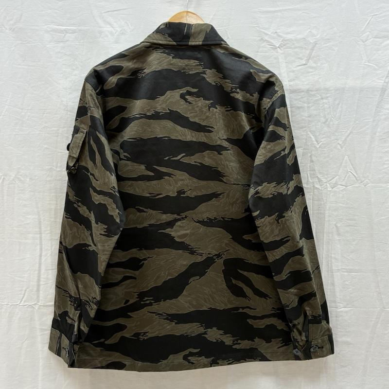 バズリクソンズ Buzz Rickson s ジャケット、上着 ジャンパー、ブルゾン 25AW WILLIAM GIBSON ウィリアム ギブソン BLACK TIGER PATTERN JACKET OVER DYE BR15778 M メンズ USED 古着 中古 50160583