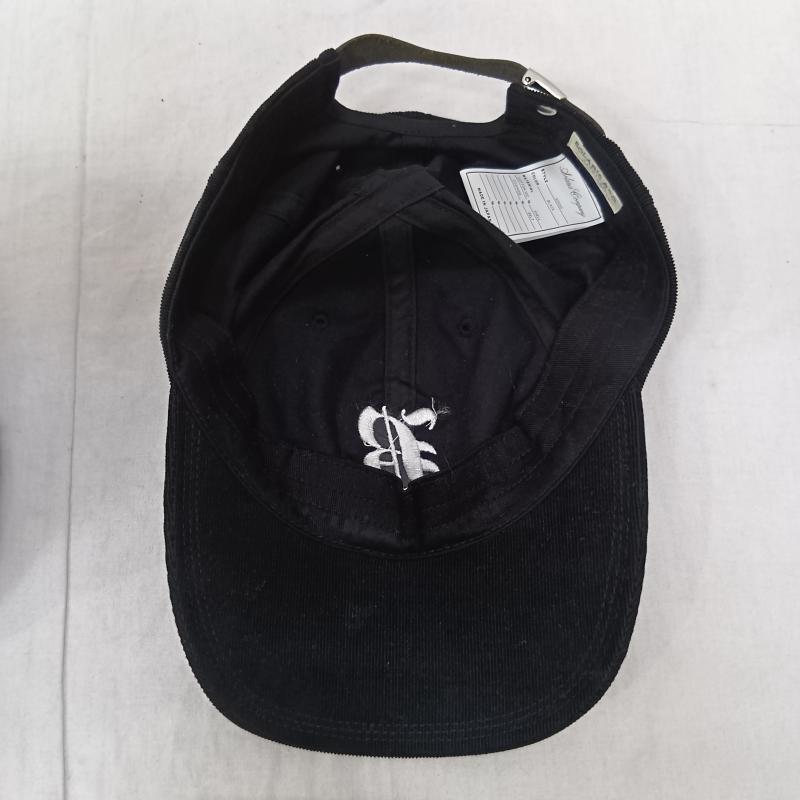 古着 USED 帽子 キャップ SOLARIS&CO. X01010 BALLBOY Corduroy Curved Visor Cap black ロゴ、文字 黒 / ブラック / black メンズ USED 古着 中古 50160650