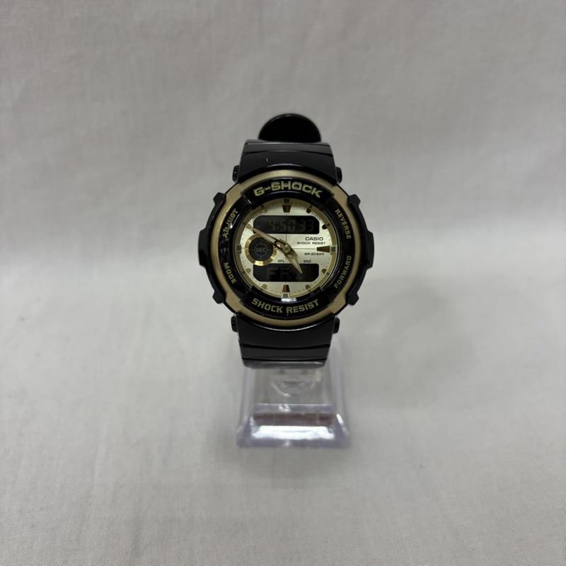 ジーショック G-SHOCK 腕時計 デジタル G-300G アナログデジタル 20気圧防水 ワールドタイム機能 black×gold - 無地 黒 / ブラック / black X 金 / ゴールド / gold color メンズ USED 古着 中古 50160655
