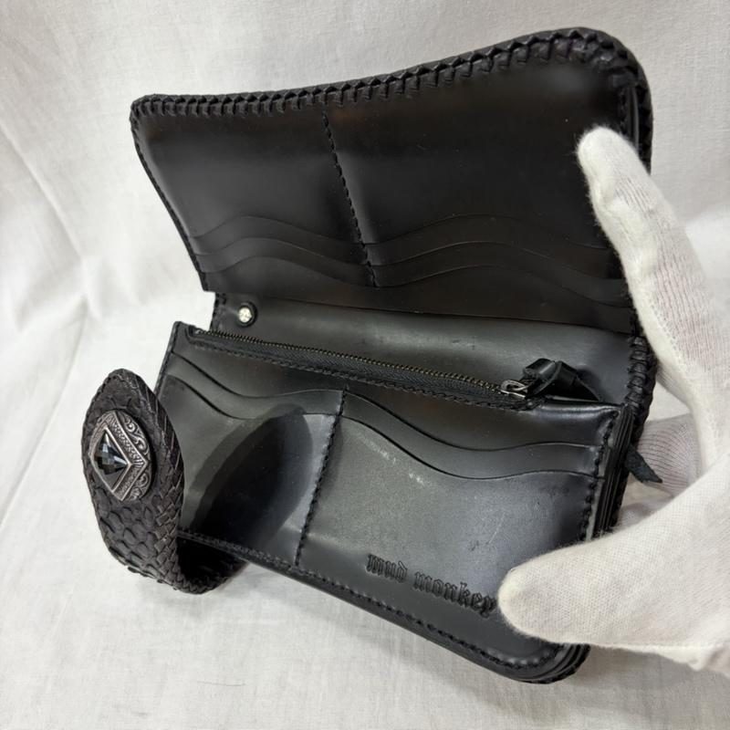 レザー レザー 財布 長財布 MUD MONKEY マッドモンキー BIKERS WALLET ダイヤモンドパイソン 牛革 スネークモチーフパーツ - 黒 / ブラック / black メンズ USED 古着 中古 50160666