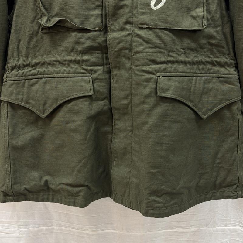 バズリクソンズ Buzz Rickson s ジャケット、上着 ジャンパー、ブルゾン BR15410 BR15723 M-1943 ドラゴン レディー Jack 沖縄 ペイント ミリタリー フィールド ジャケット 38 メンズ USED 古着 中古 50160668