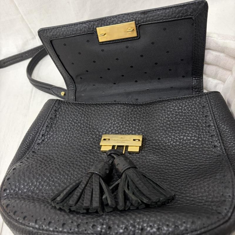 ケイトスペード Kate Spade ショルダーバッグ ショルダーバッグ James Street Shaylee タッセルショルダーバッグ 型押しデザイン black - ロゴ、文字 黒 / ブラック / black レディース USED 古着 中古 50160671
