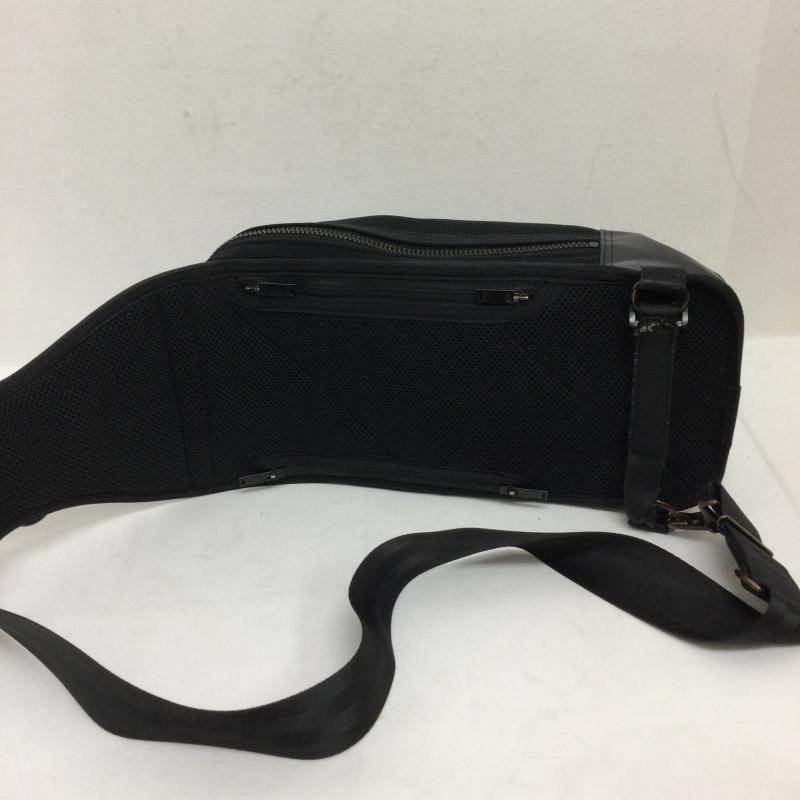 ポーター PORTER ボディバッグ ボディバッグ PORTER HEAT ヒート スリングショルダーバッグ ポーター ブラック ボディバッグ - 黒 / ブラック / black メンズ USED 古着 中古 50160719